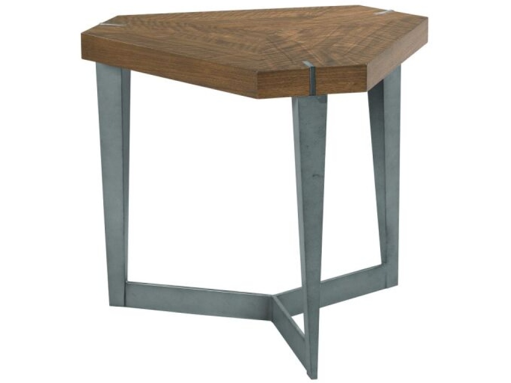 Triangulate Lamp Table