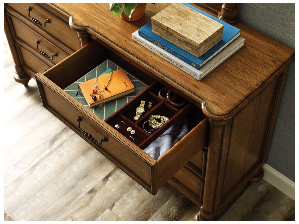 Mayview Dresser